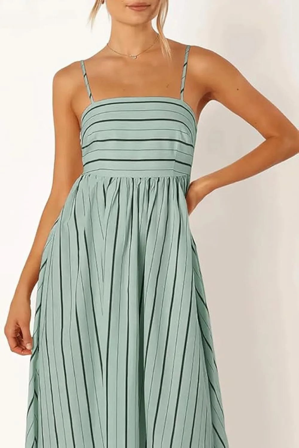 utcoco Womens Summer Striped Back Smocked Maxi Sundresses Spaghetti Strap Cut Out Flowy Swing A Line Long Dress